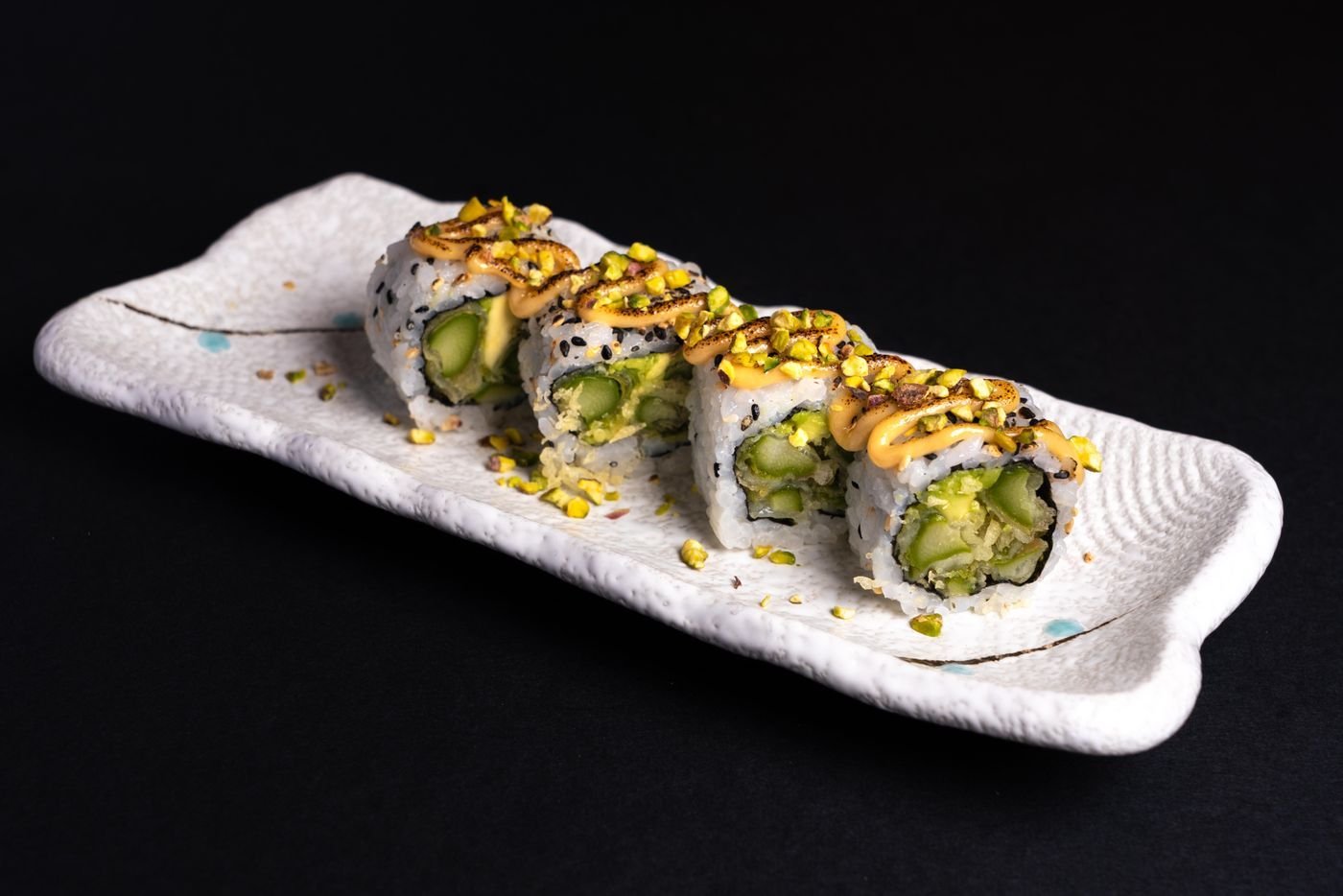 Sesame Crunch Avocado Maki Roll