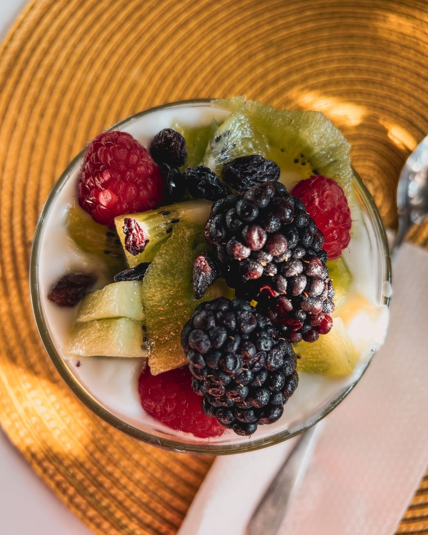 Blackberry Raspberry Kiwi Glass Bowl