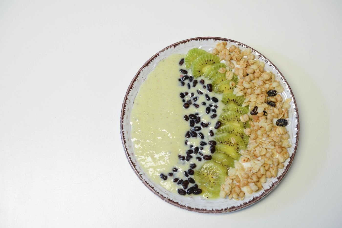 Matcha Avocado Bowl with Granola Stripes