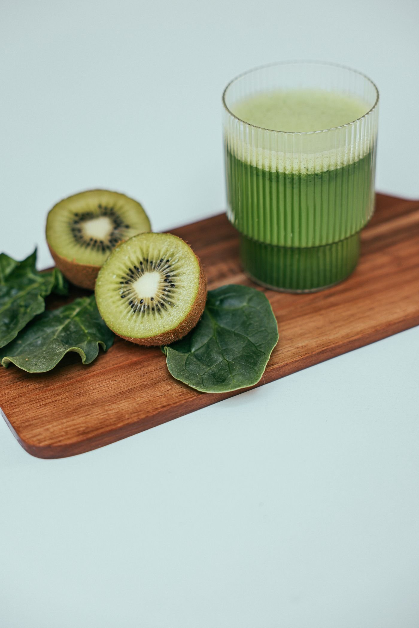 Kiwi Spinach Smoothie with Lime